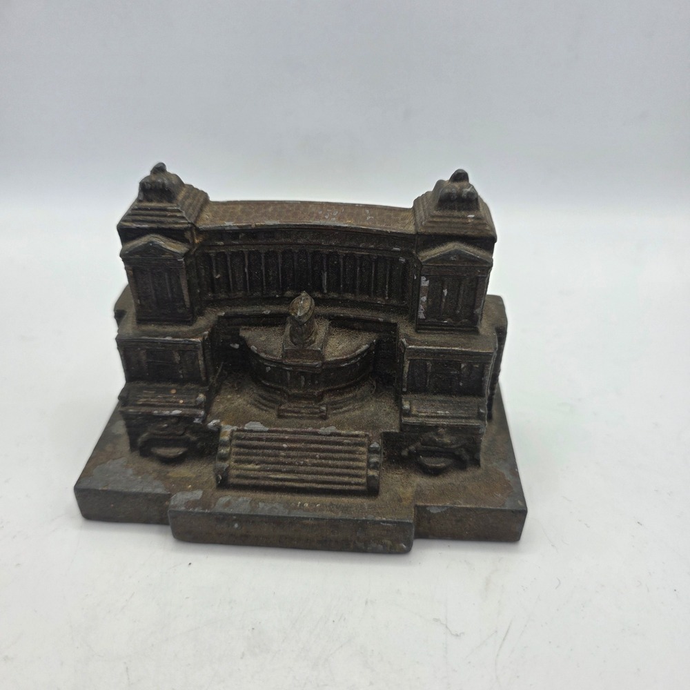 Vittorio Emanuele II Monument Rome Italy Metal Miniature Souvenir Figurine